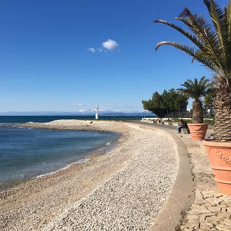 Port Izola