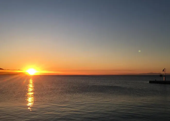 Port アパート イゾラ